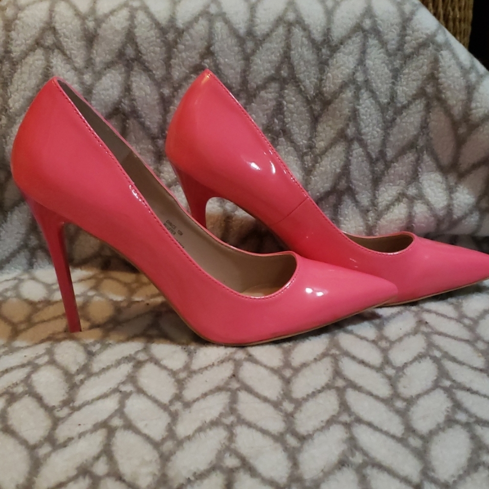 Pink high heel